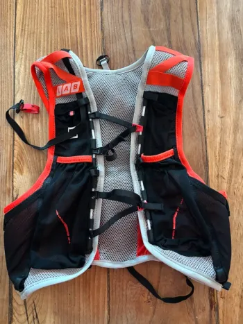 Used Salomon Adv Skin Lab 5 Running Accessories