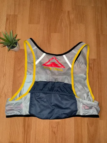 Nike Trail Gilet bike usato — immagine 3 di 3