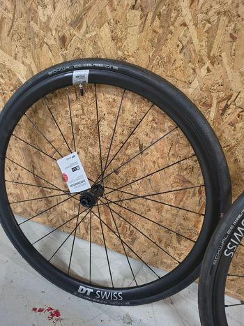 Brugt Dt Swiss E1800 Wheelset 2026 bike — billede 5 af 8