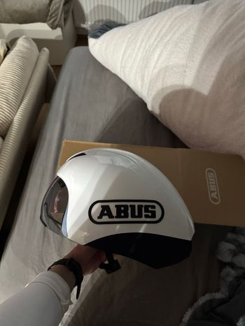 Käytetty ABUS GameChanger TT 1.1 Helmet Cycling Accessories
