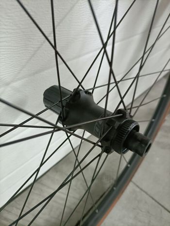 Syncros RR 2.0 Disc Wheelset 2022 bike usato — immagine 4 di 7