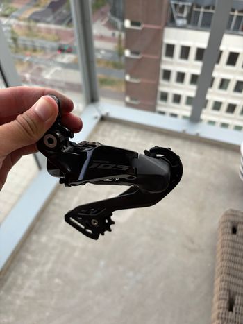 Used Shimano 105 Di2 RD-R7150 2025 Drivetrain & Pedals