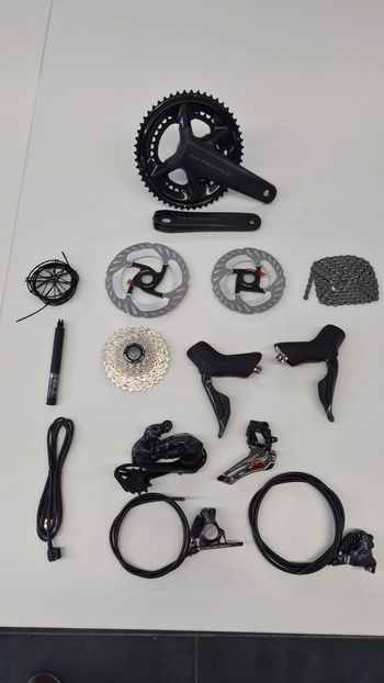 Shimano Ultegra R8150 12s Di2 2026 Groupset d'occasion