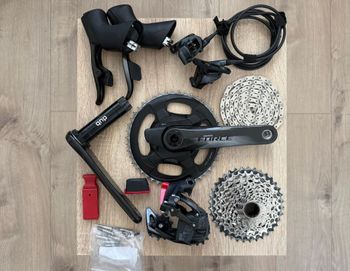 Sram Force eTap AXS 1x12 Groupset Groupset d'occasion