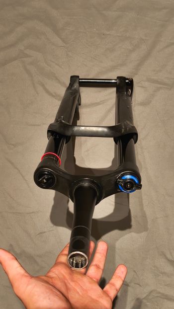 RockShox Yari Fork bike usato — immagine 8 di 9
