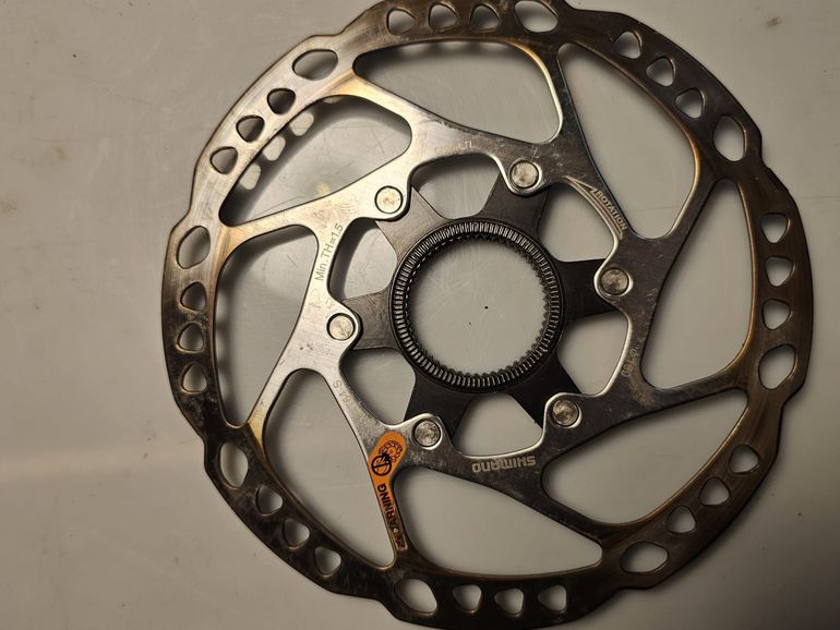 Brugt Shimano SM-RT64-M 2024 bike — billede 2 af 6