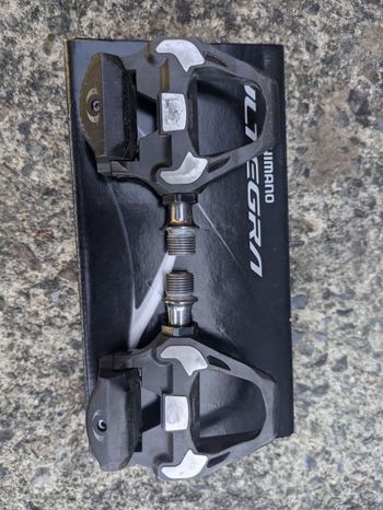 Used Shimano Ultegra PD-R8000 Drivetrain & Pedals