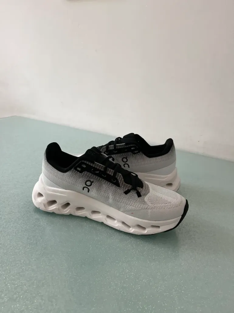 Used On Running shoes bike — image 2 of 5
