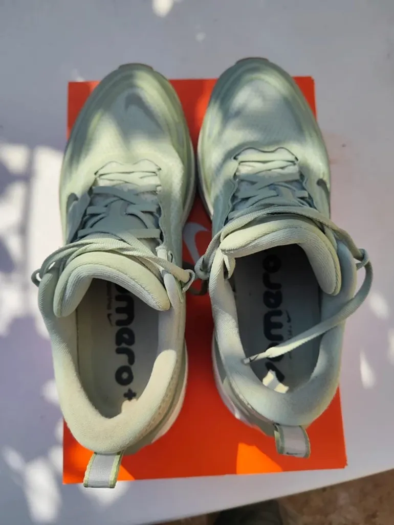 Used Nike Vomero plus bike — image 7 of 9