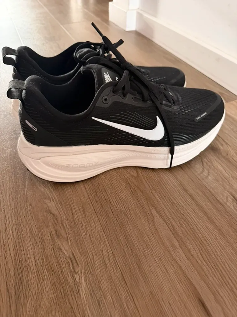 Použité Nike Zoom Vomero 18 bike — obrázek 9 z 9