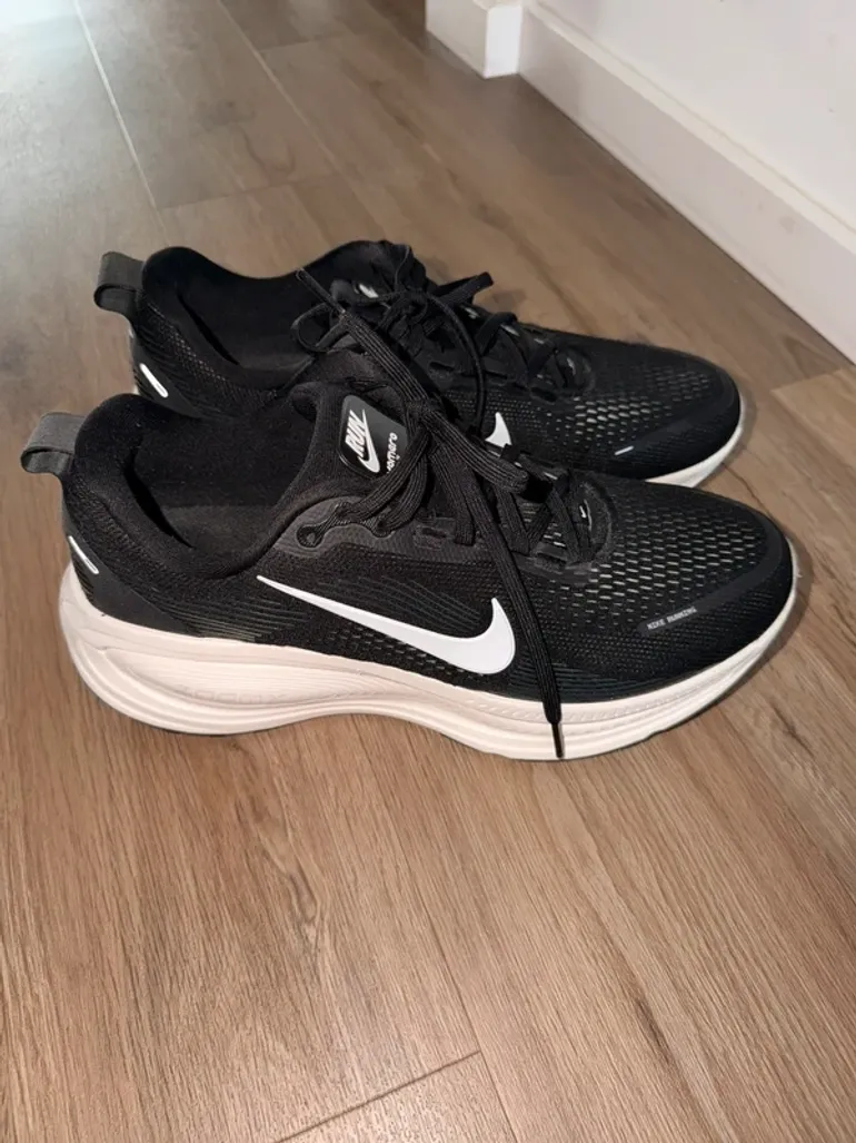 Použité Nike Zoom Vomero 18 bike — obrázek 7 z 9