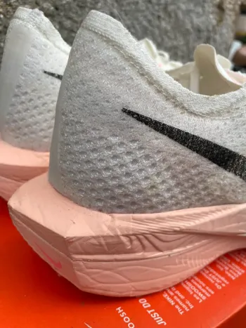 Gebrauchtes Orange Air ZoomX Vaporfly 3 bike — Bild 6 von 9