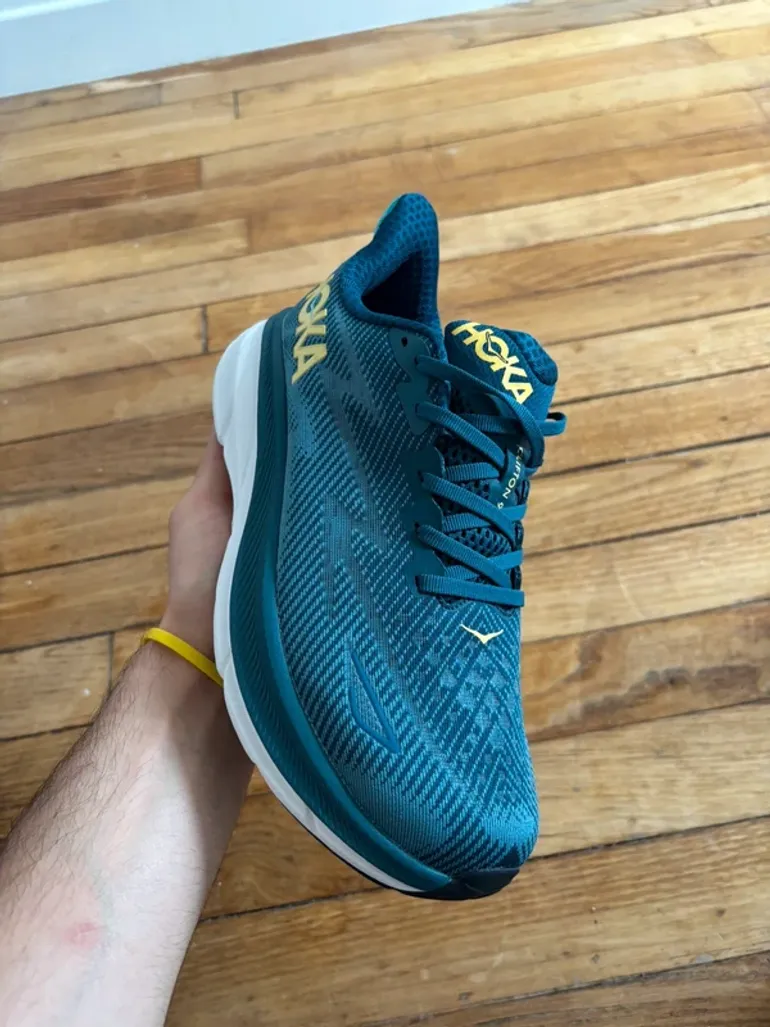 Used Hoka Clifton 9 bike — image 2 of 5