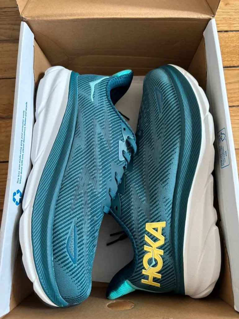 Used Hoka Clifton 9 bike — image 5 of 5