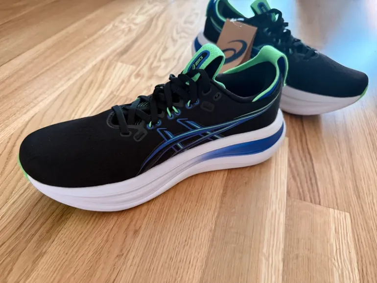 Used Asics GEL-NIMBUS 28 bike — image 4 of 15