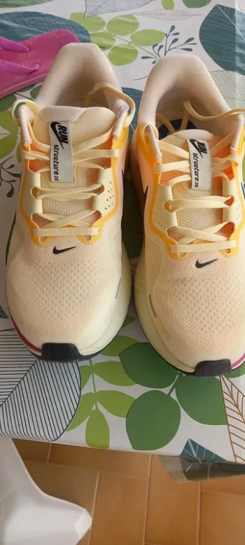 Used Scarpa Structure 26 Running Shoes