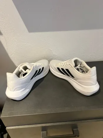 Used Adidas Runfalcon 3.0 bike — image 3 of 6
