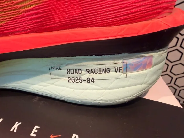 Used Nike Vaporfly Next 4 bike — image 4 of 11