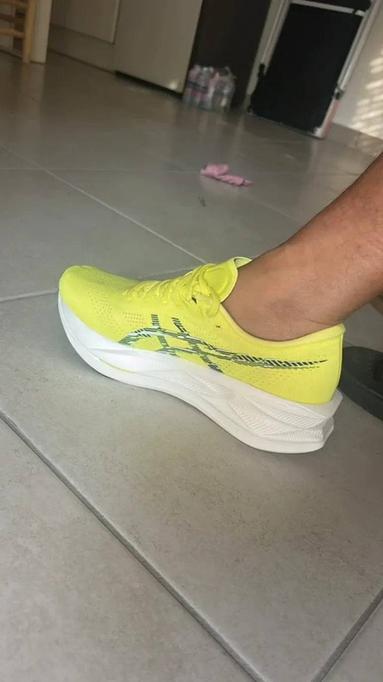 Used Asics Sonicblast bike — image 3 of 5