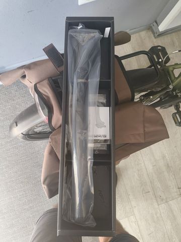 Używany Fsa KFX Seatpost 2026 bike — zdjęcie 2 z 4
