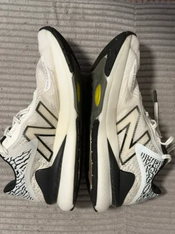 Used New Balance Lerato bike — image 2 of 5