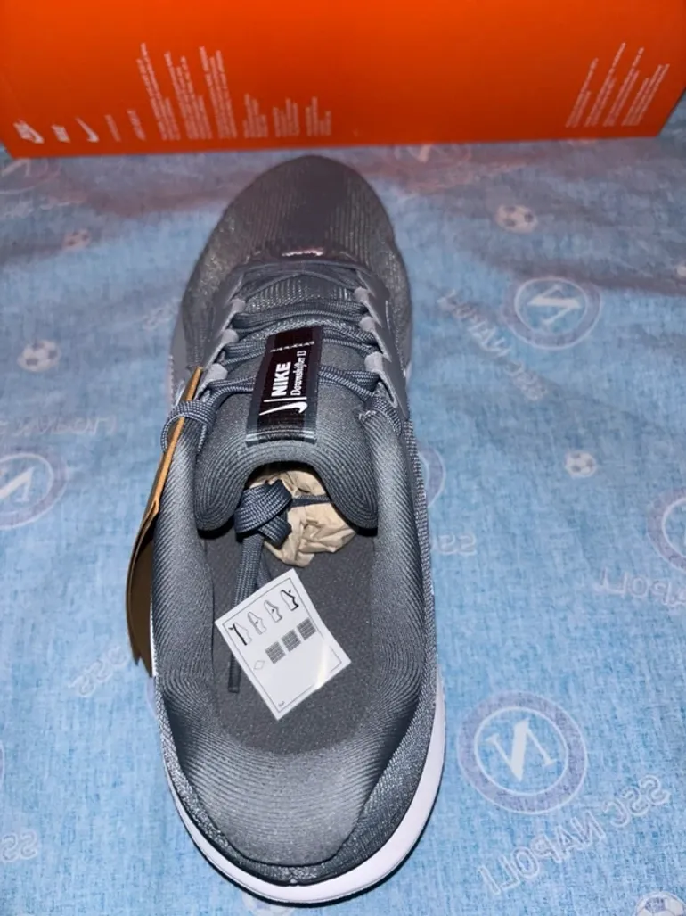 Used Nike Downshifter 13 bike — image 3 of 10