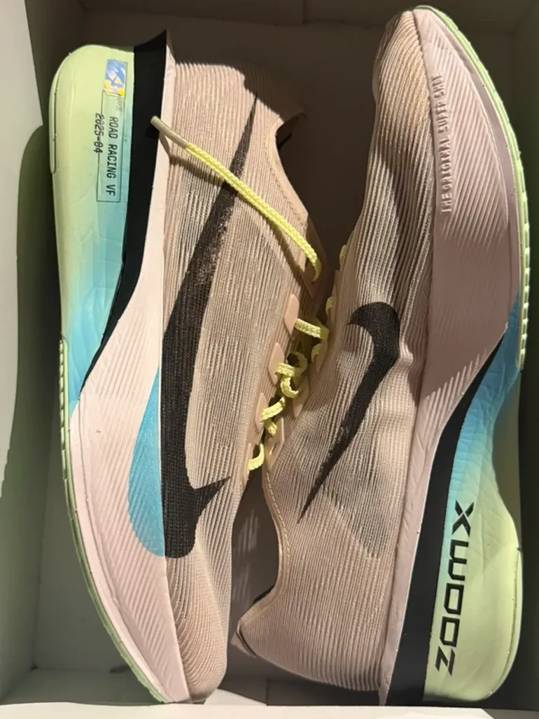 Použité Nike Vaporfly 4 bike — obrázek 2 z 8