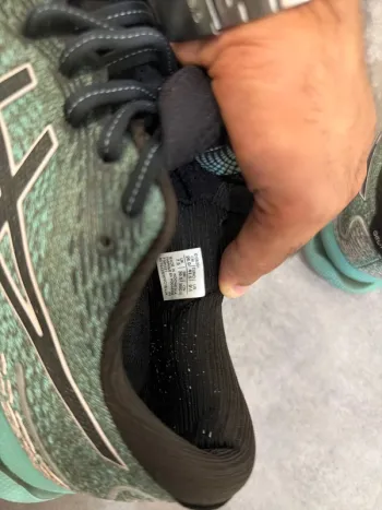 Asics Chaussures de running bike d'occasion — image 4 sur 5