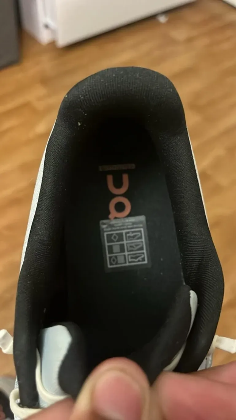 On Running Shoes bike d'occasion — image 9 sur 9