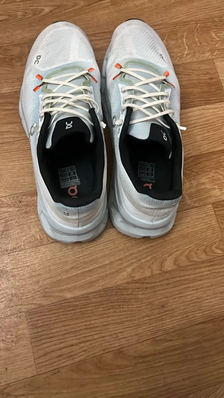 On Running Shoes bike d'occasion — image 6 sur 9
