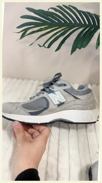 Used New Balance 2002r bike — image 7 of 14