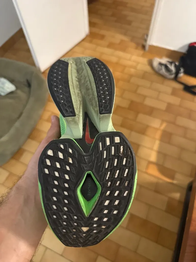 Used Nike Air Zoom Alphafly Next% 2 bike — image 5 of 7