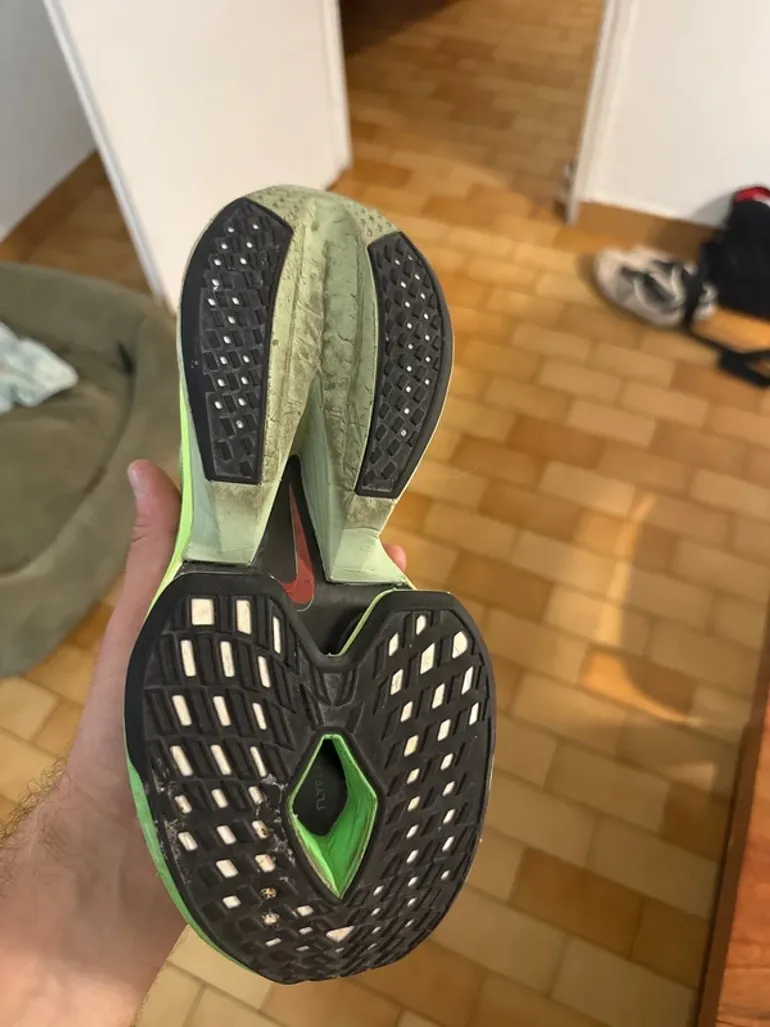 Used Nike Air Zoom Alphafly Next% 2 bike — image 6 of 7