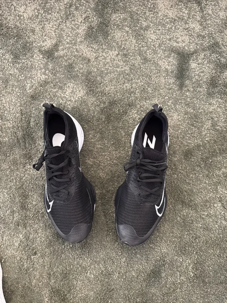 Použité Nike Air Zoom Tempo Next% bike — obrázek 8 z 13