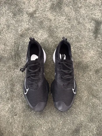 Použité Nike Air Zoom Tempo Next% bike — obrázek 7 z 13