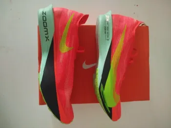 Tweedehands Nike Zoom Streakfly 2 bike — afbeelding 4 van 11