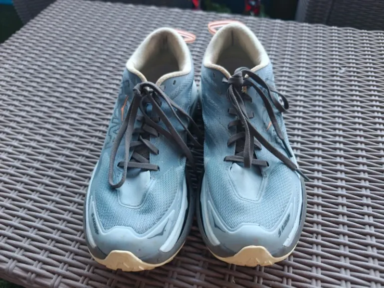 Used Hoka Mafate 5 bike — image 2 of 4