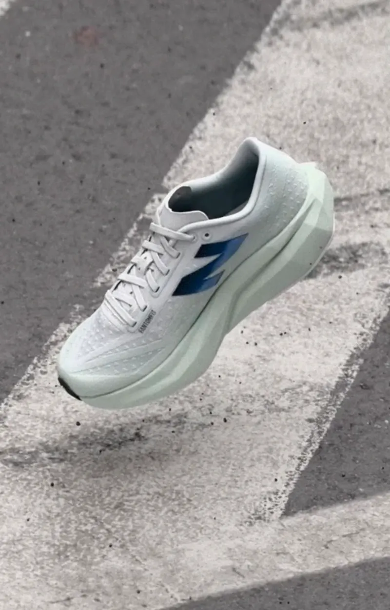 Used New Balance FuelCell Rebel v4 Running Shoes