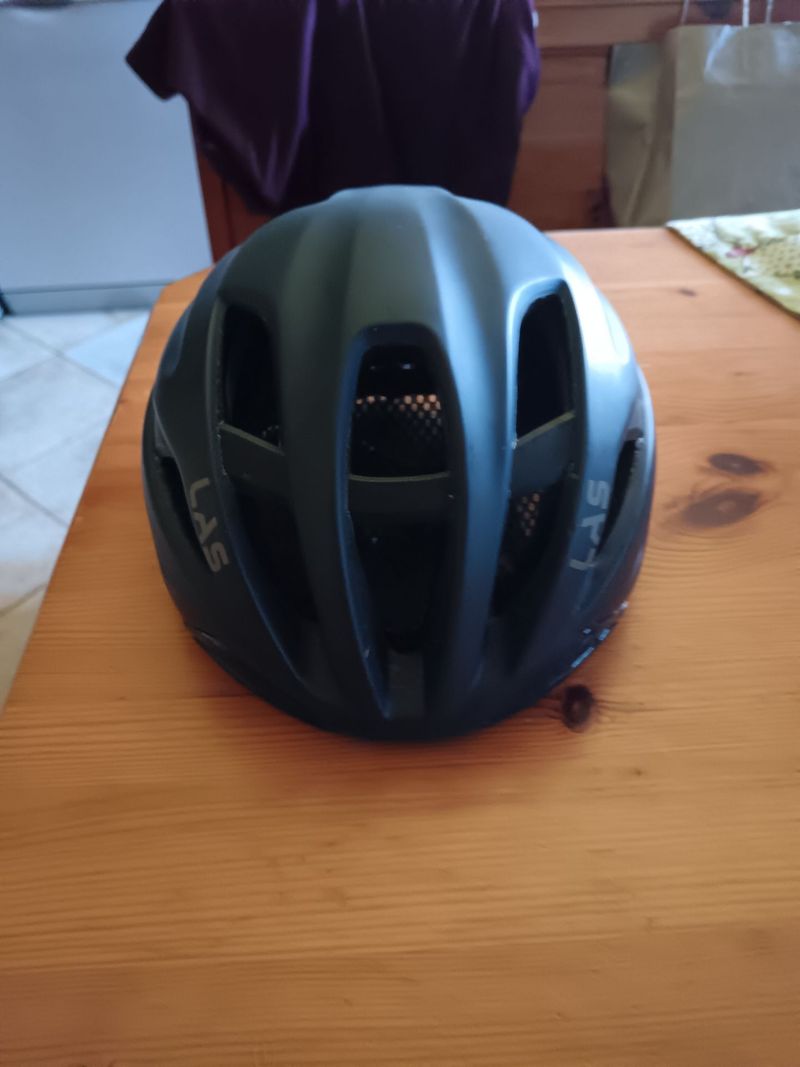 Used Last Virtus Helmet 2024 Cycling Accessories