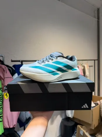 Used Adidas Adizero EVO SL bike — image 2 of 8