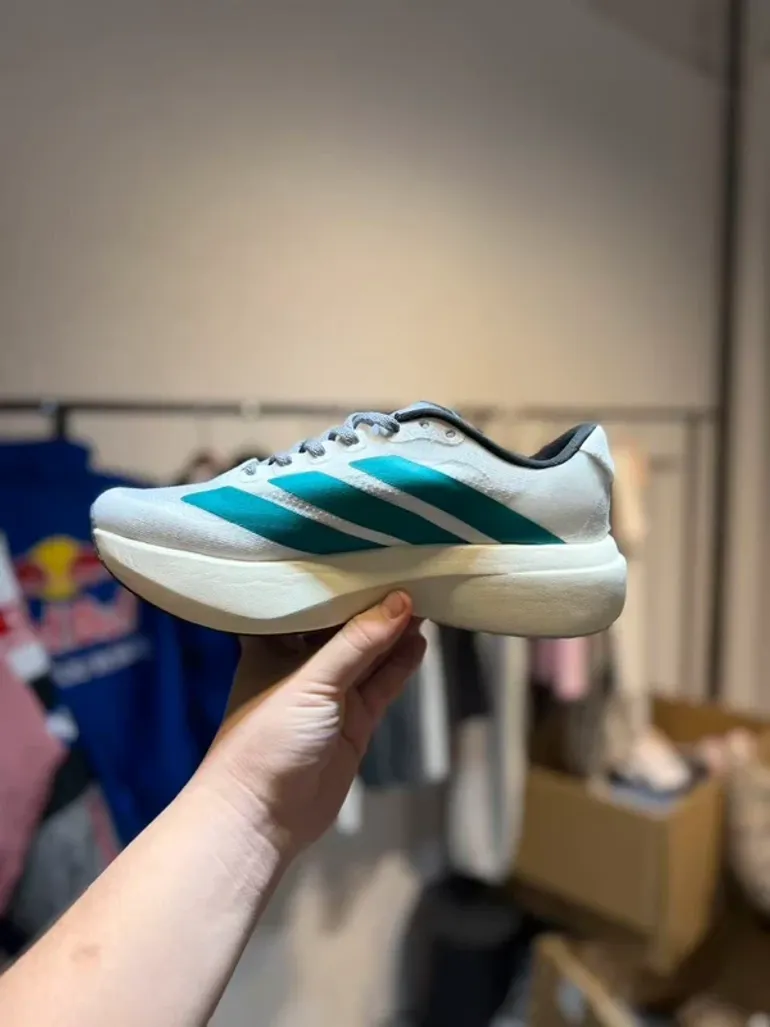 Used Adidas Adizero EVO SL bike — image 6 of 8
