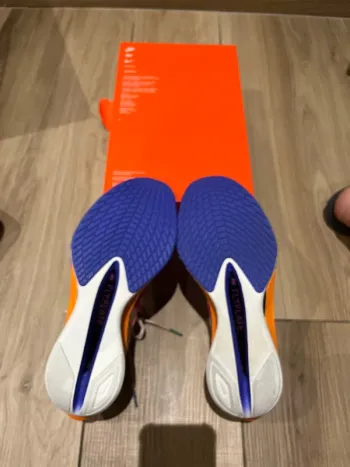 Used Nike ZoomX Vaporfly Next%4 bike — image 8 of 8