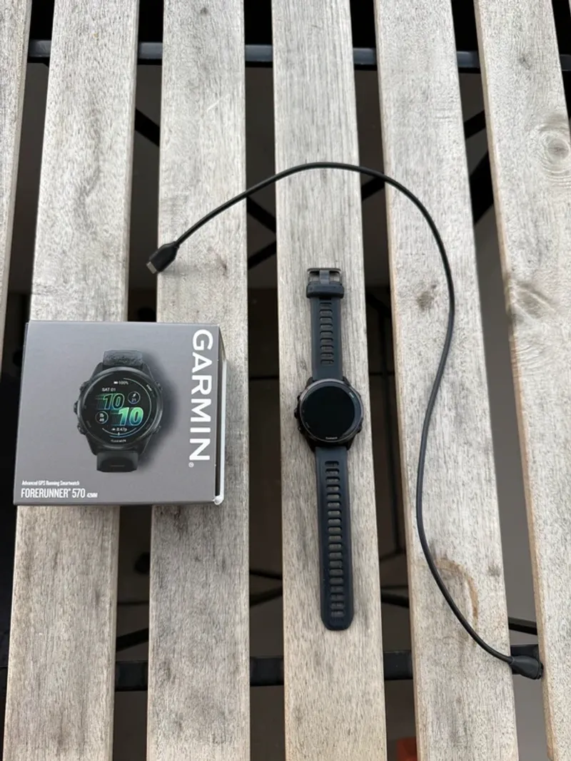 Used Garmin Forerunner 570 Electronics