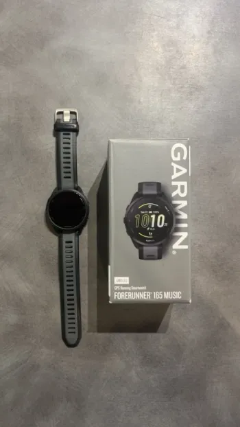 Used Garmin Forerunner 165 Music bike — image 2 of 2