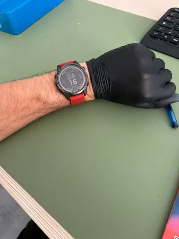 Used Garmin Fenix 7s Pro Solar Zaffiro bike — image 2 of 3