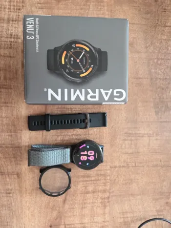 Used Garmin Venu 3 2025 Electronics