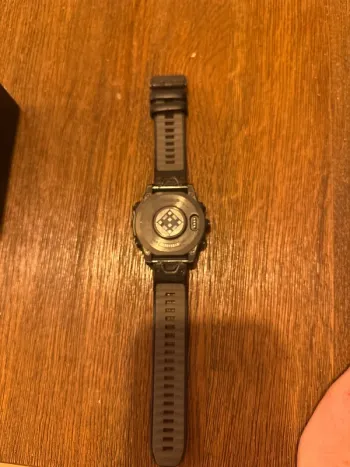 Used Garmin Fenix 8 47mm bike — image 3 of 3