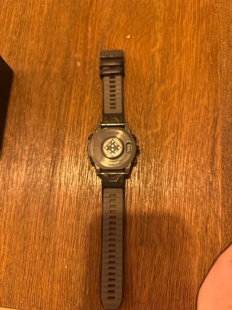 Used Garmin Fenix 8 47mm bike — image 3 of 3