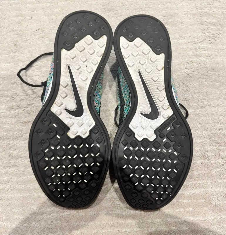 Käytetty Nike Flyknit Racer 2.0 bike — kuva 3 / 4