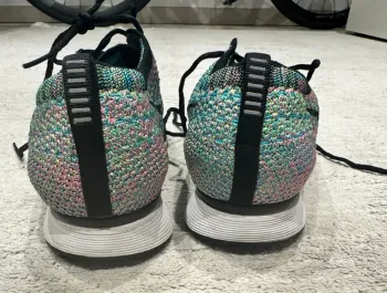 Käytetty Nike Flyknit Racer 2.0 bike — kuva 4 / 4
